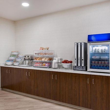 Mainstay Suites Гейлорд Екстериор снимка