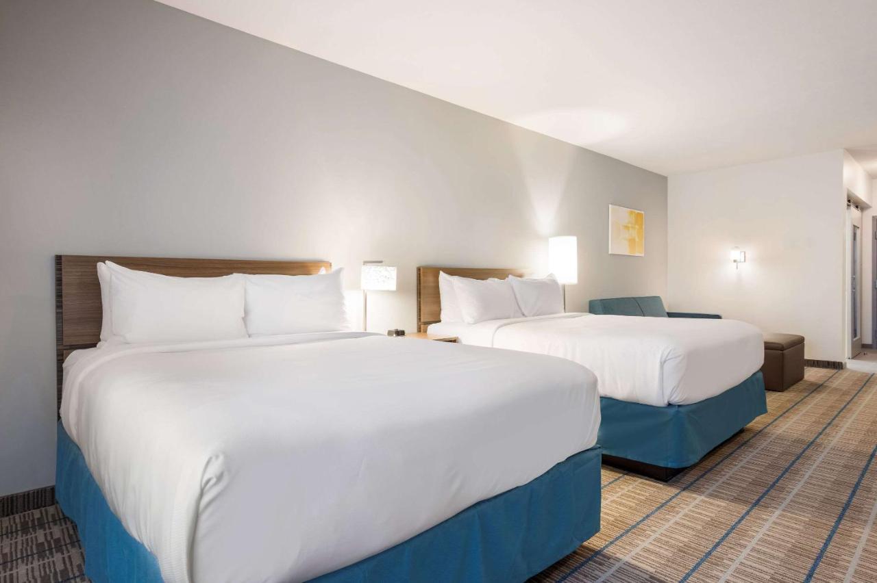 Mainstay Suites Гейлорд Екстериор снимка